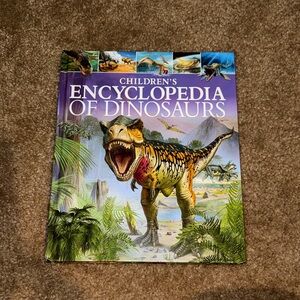 Children's Encyclopedia of Dinosaurs - hard back children’s book like new